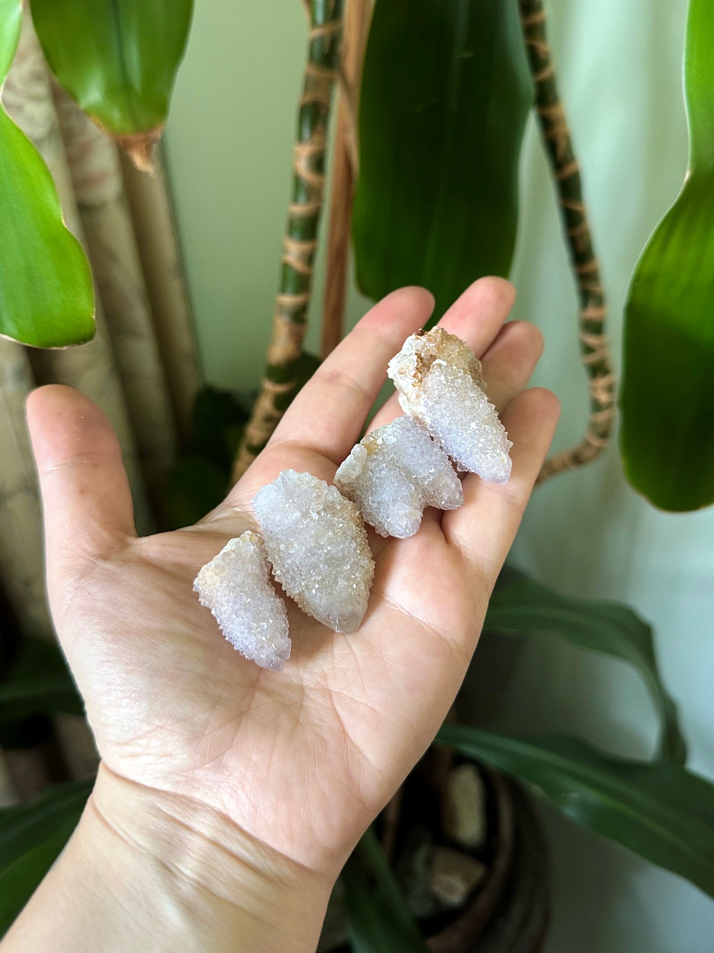 SPIRIT QUARTZ (SMALL)