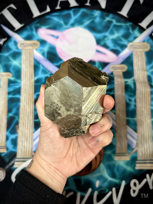 700g. PYRITE