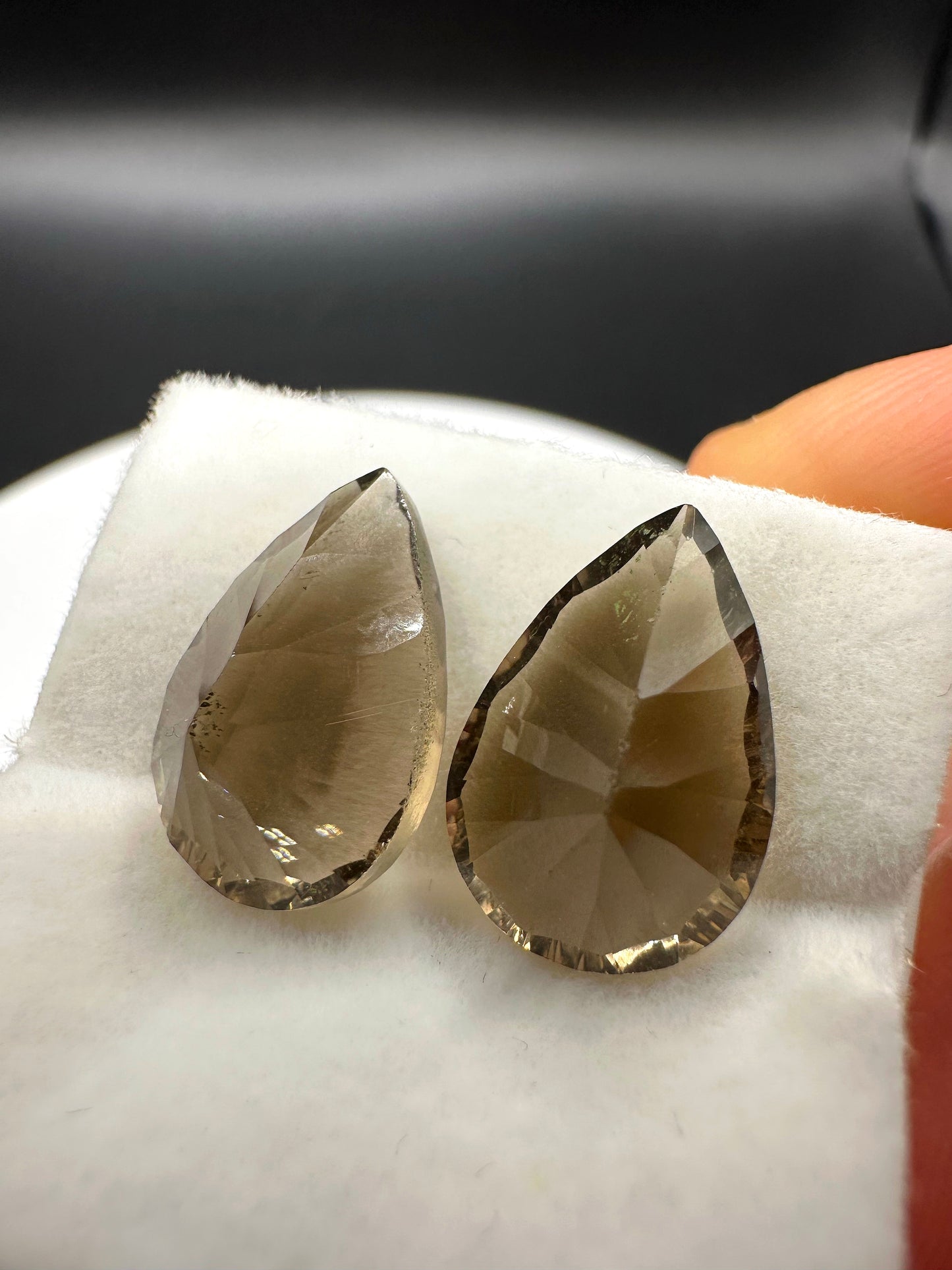 10ct. PEAR CUT SMOKY QUARTZ PAIR