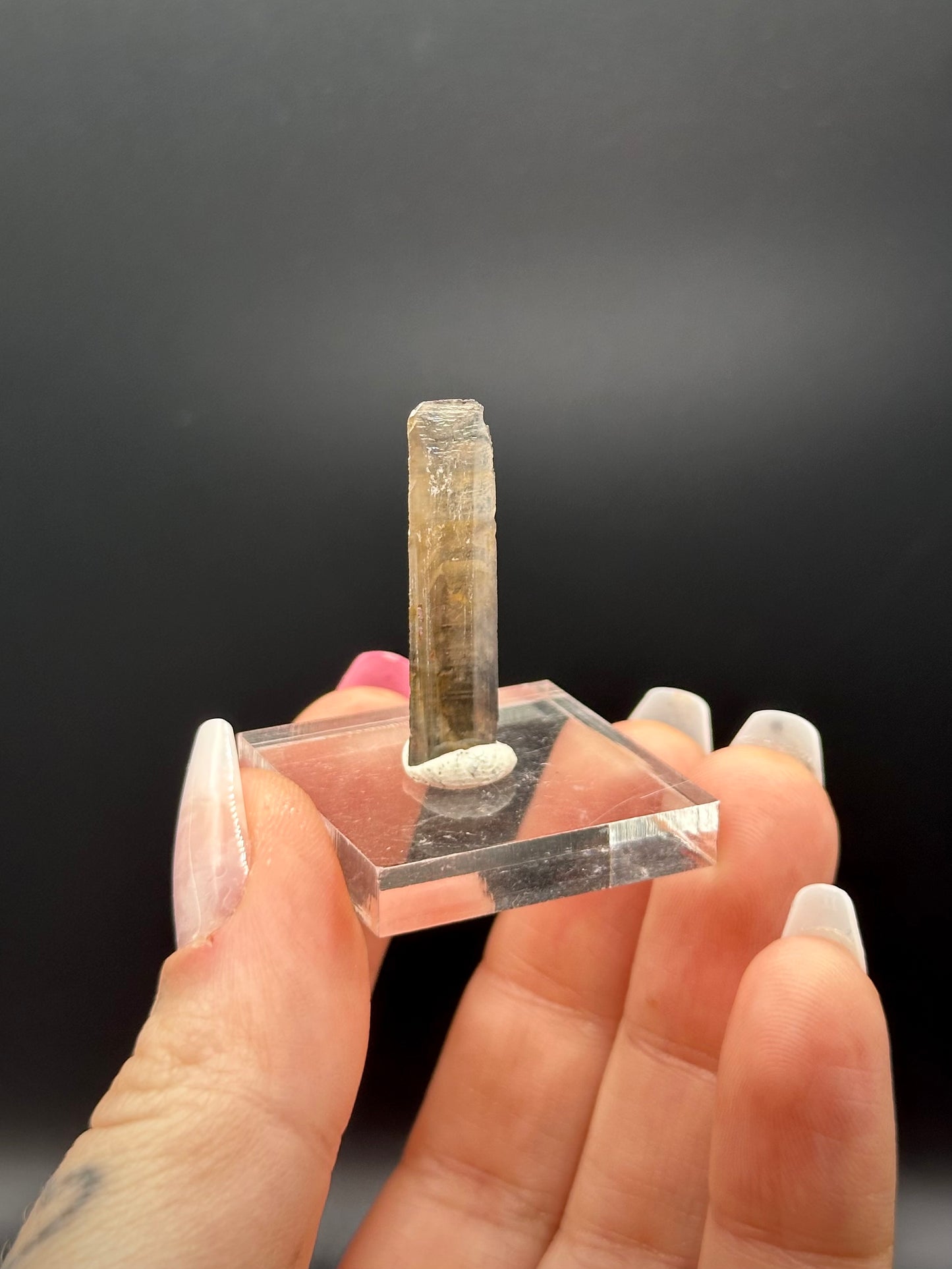 2.57g CERUSSITE