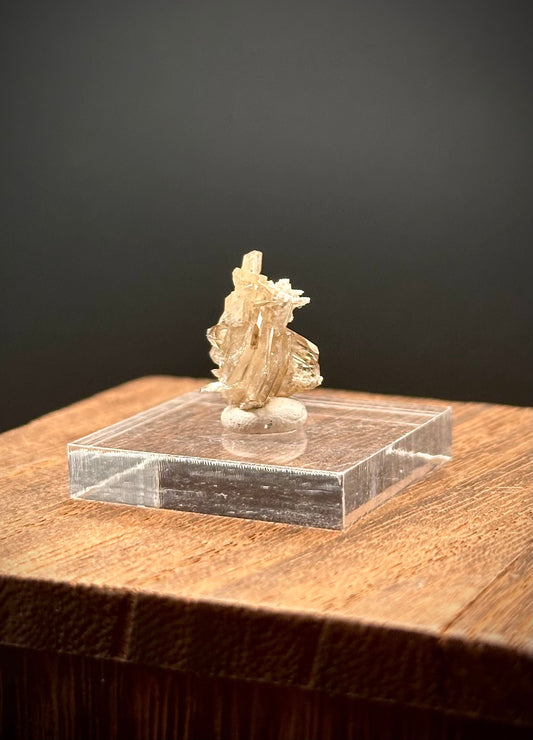 2.58g CERUSSITE