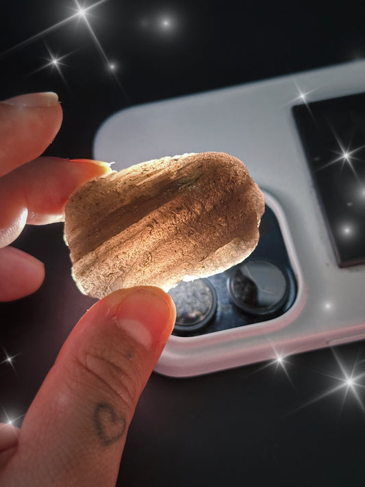 40g. AGNI MANITITE ~ PEARL OF FIRE