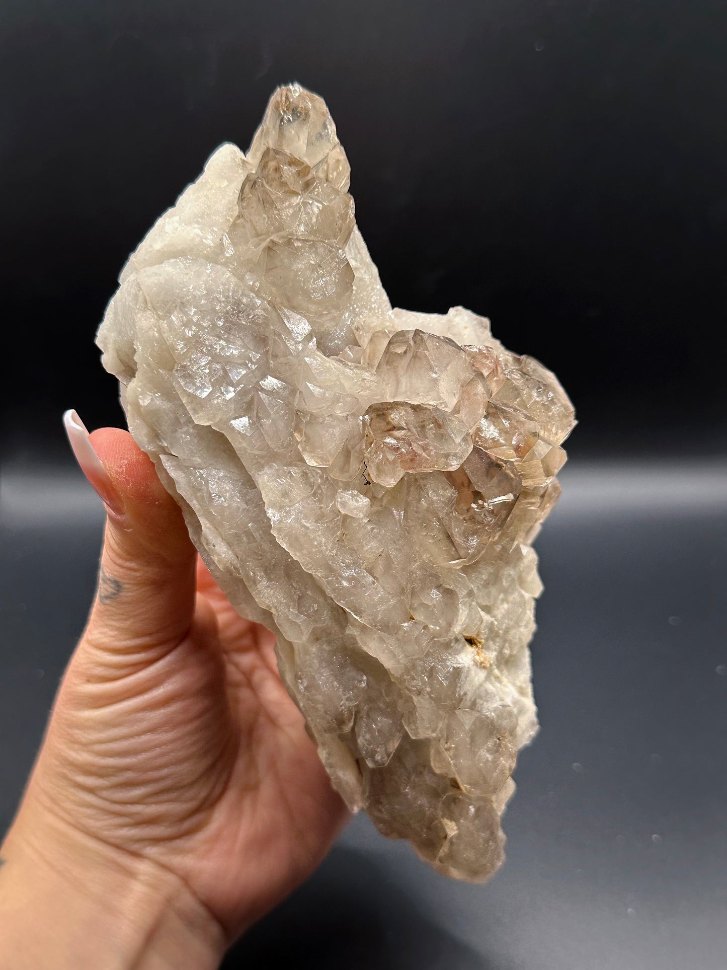 950g. SMOKY ELESTIAL QUARTZ