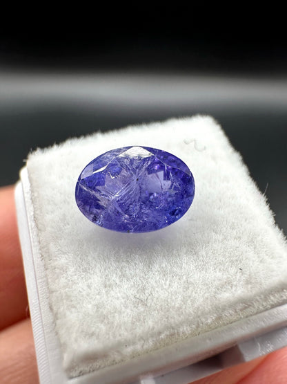 1ct. OVAL CUT TANZANITE