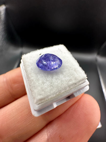 1ct. OVAL CUT TANZANITE