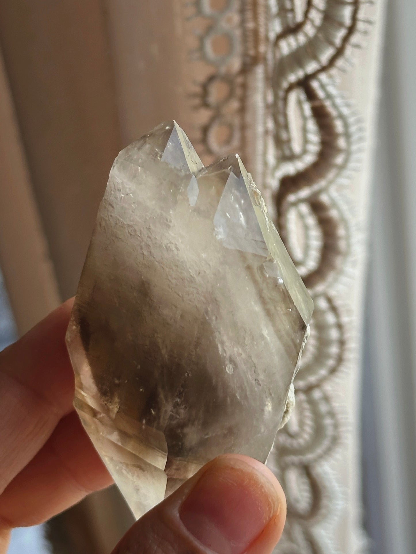 MOJO TRINE ~ DT SMOKY QUARTZ PHANTOM