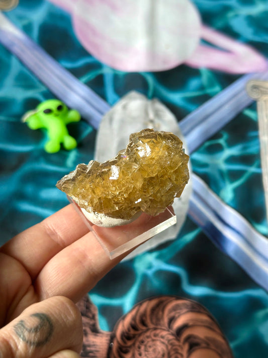 62g. YELLOW FLUORITE