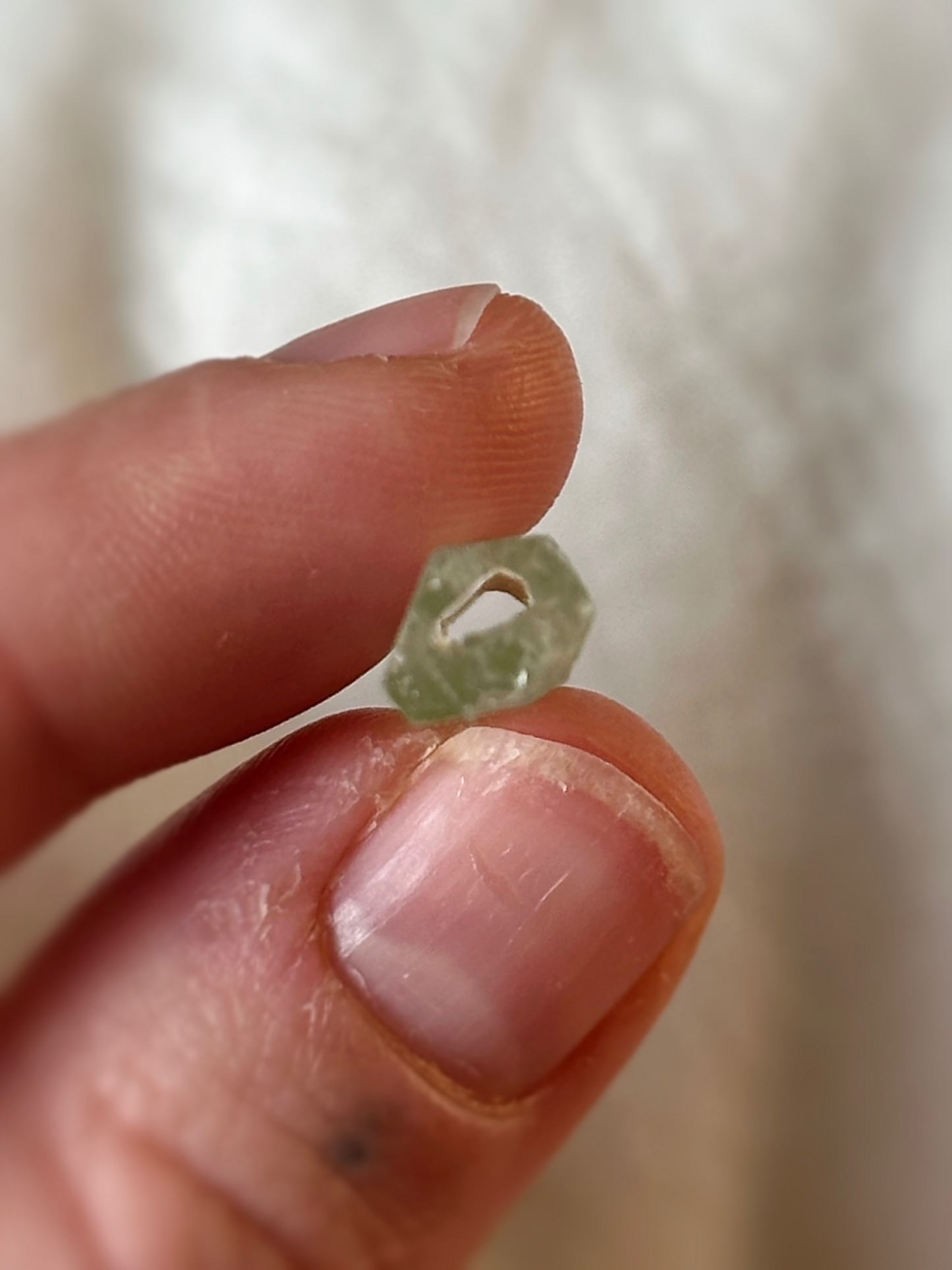 2.5g. AQUAMARINE STRAW