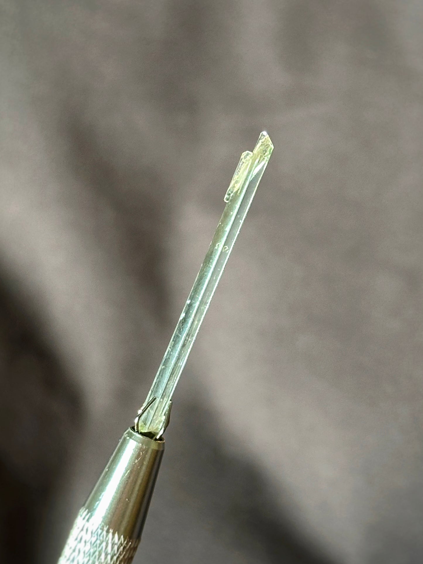 .6g. SINGING AQUAMARINE