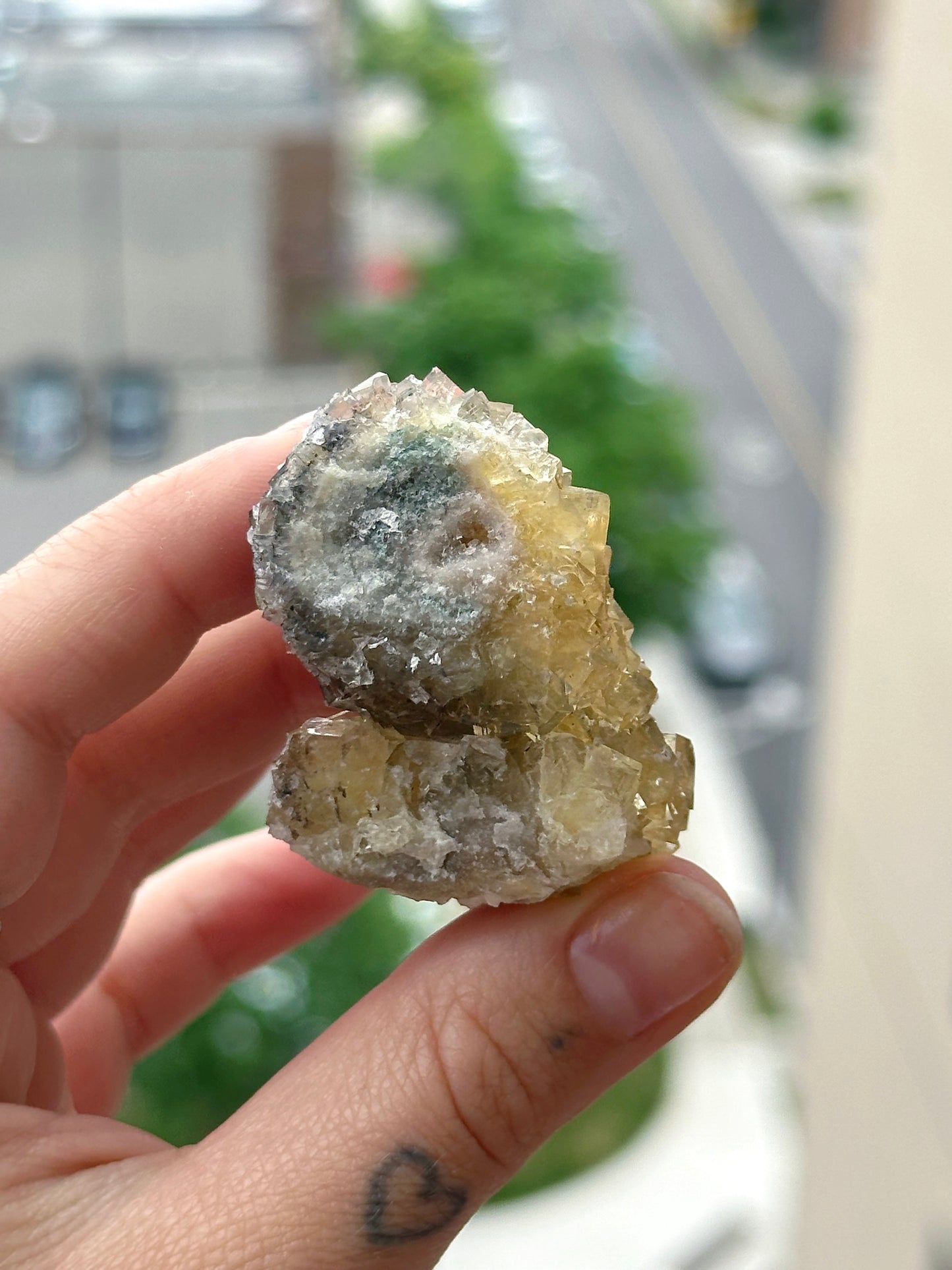 62g. YELLOW FLUORITE