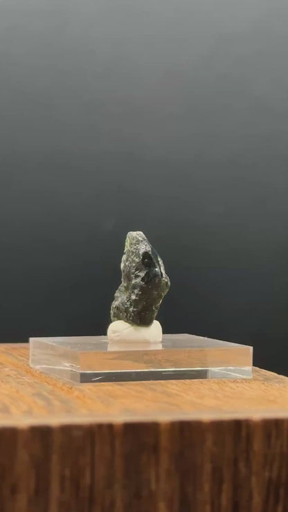 OBERON ~ MOLDAVITE